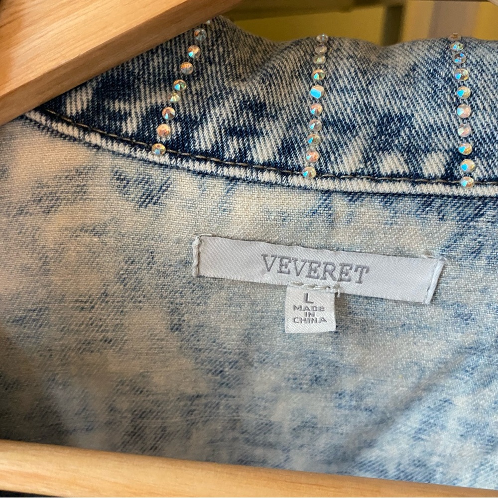 Veveret | Rhinestone Denim Jacket - Picture 4 of 5